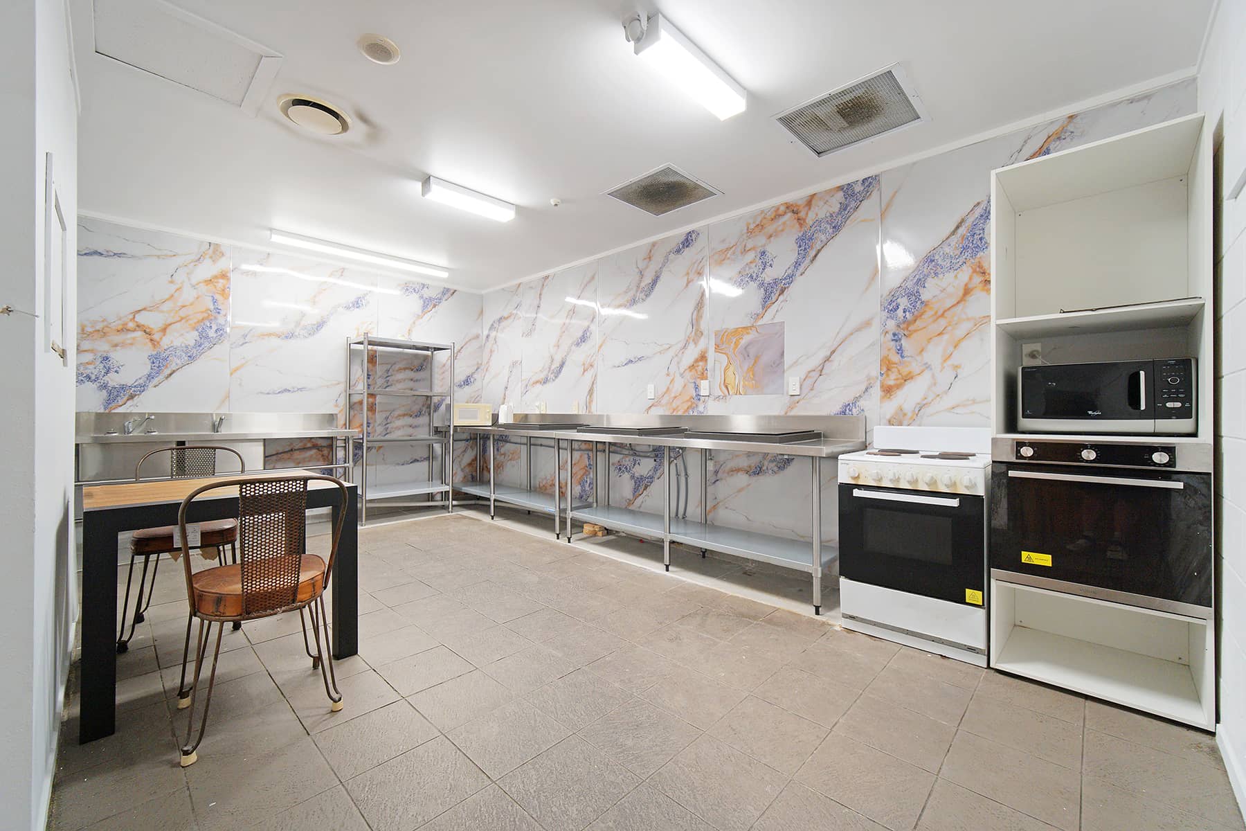 Common Kitchen
